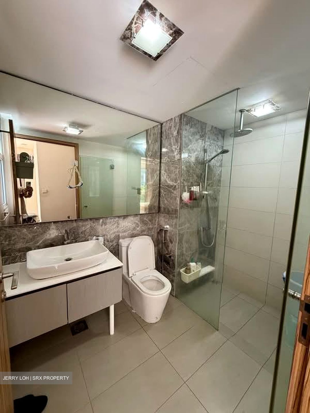 Flo Residence (D19), Condominium #584266031
